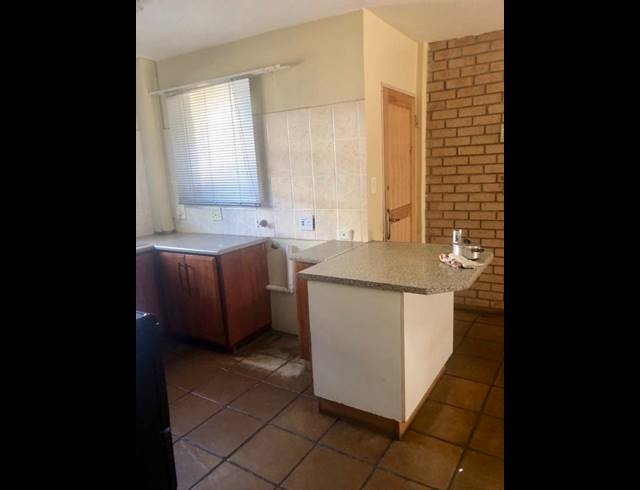 2 BEDROOM APARTMENT FOR SALE IN MAKHADO